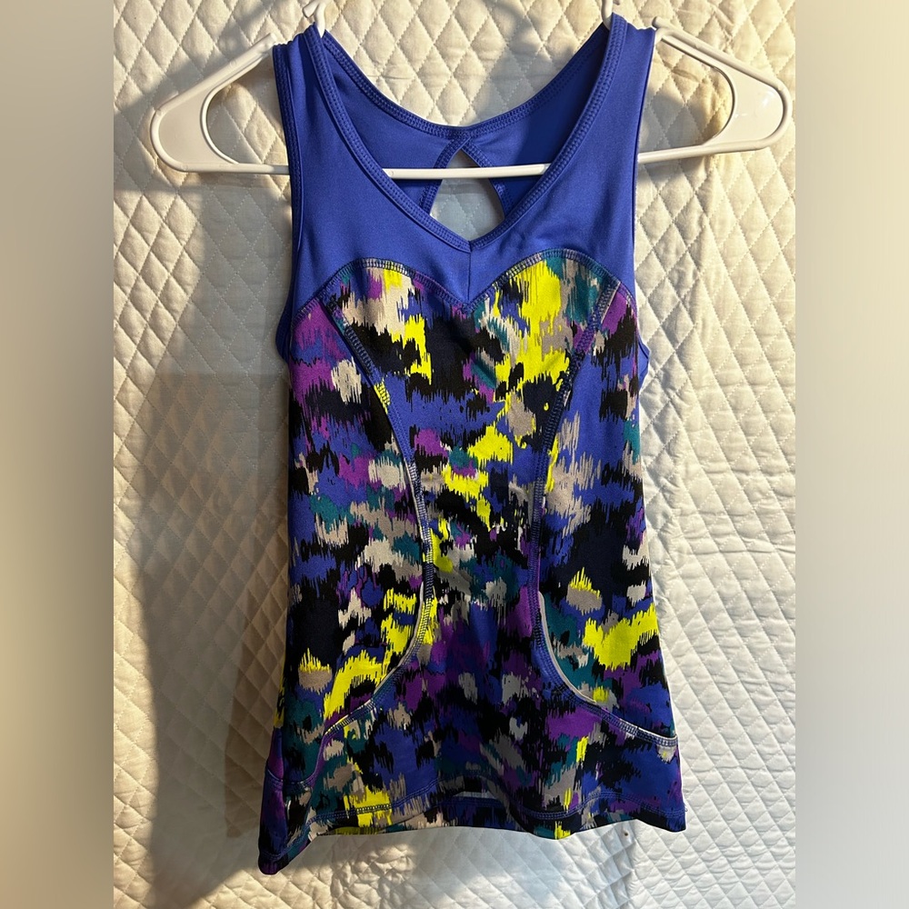 Tek Gear, Women’s Racer back tank XS Blue/multi color workout